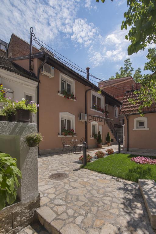 Apartments Jevtic Белград Екстериор снимка